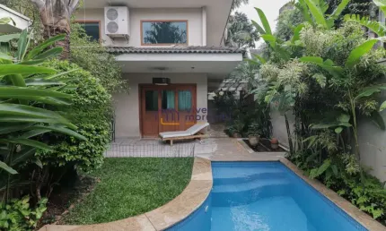 Casa com 3 quartos à venda na Rua Cabedelo, --, Jardim Leonor, São Paulo