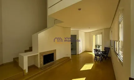 DIFERENCIADO - Duplex bem conservado, localização excepcional em rua tranqula!