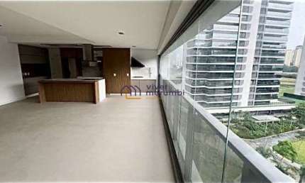 Apartamento de alto padrão. Morumbi. 3 dormitorios. 3 suites.