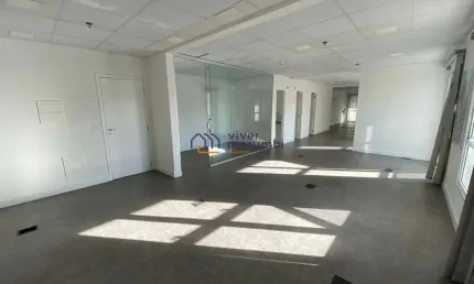 Conjunto comercial na barra funda - 4 salas unificadas com varanda