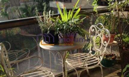 Apartamento no Real Parque com 3 dormitórios, suite, 2 vagas e 129m² !!