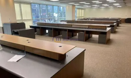 Sobreloja, espaço único, equivalente a meia laje, com 542,77m2 BOMA.