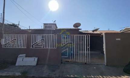 Casa com 3 quartos no Jardim Universirário codigo: 72067