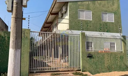 Kitnet / Stúdio à venda na Avenida Jockey Club, S/N, Jardim Jockey Club, Cuiabá, 166 m2 por R$ 325.000