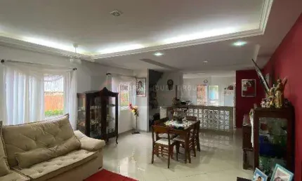 Open House Imóveis vende - Casa Ampla de 3 quartos no Cafubá!!
