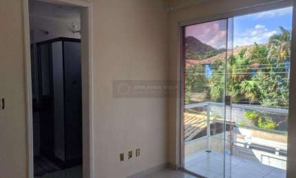 Open House vende casa duplex em Itaipu, 2 suítes, varanda, com piscina e vaga. OPORTUNIDADE!