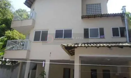Casa com 4 quartos à venda na Estrada Pacheco de Carvalho, Maceió, Niterói