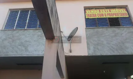 Openn House Vende -casa duplex  centro São Gonçalo, 4 quartos3 banheiros, 2 salas