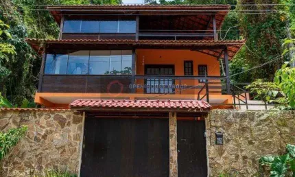 Open House vende casa 4 quartos  (sendo 3 suítes) no Recanto da Lagoa com churrasqueira e piscina