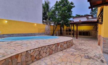 Casa com 4 quartos à venda na Rua Vinte e Um, Itaipu, Niterói