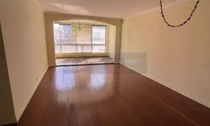 Open House vende- Apartamento de 3 quartos e 2 vagas no miolo de Icaraí