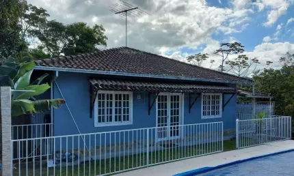 Open House vende 3 lindas casas em ótima localização no Rio do Ouro