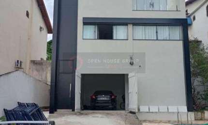 Open House vende Casa em Condomínio, estuda permuta por apartamento em Icaraí e Charitas.