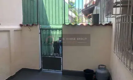 Open Vende casa no Inicio da Rua Mario Viana com 4 quartos