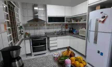 Baixouu Open House Vende Casa 3 Quartos - Boa Vista São Gonçalo RJ.
