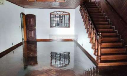 Open House - BAIXOU!!! Vende Casa Triplex em Condominio no Centro de São Gonçalo