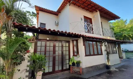 Casa com 2 quartos à venda na Rua Samambaia, Maria Paula, São Gonçalo