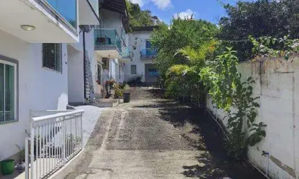 Open House vende casa em Maria Paula, 2 quartos, 1 suíte, garagem
