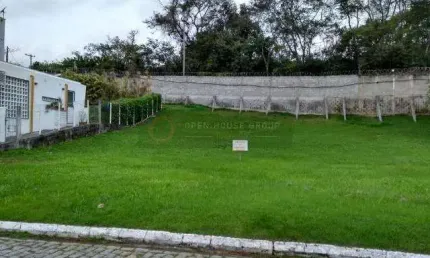 BAIXOU!!! A  Open House vende terreno, 362,58m²  no Condomínio Várzea Green!!!