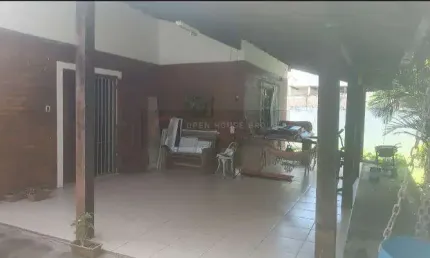Open House vende casa de 3 quartos sendo 1 suíte no Serra Grande - RO - 1ª quadra Av. Central