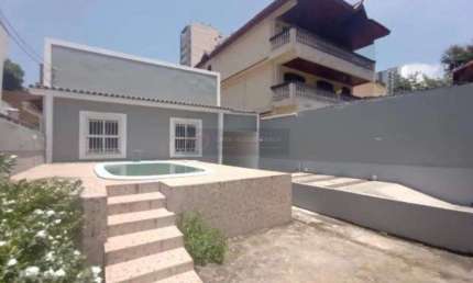 Open House Vende - Excelente casa de 3 quartos próximo da Alameda