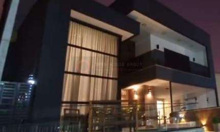 Open House vende casa com dois lotes de alto padrão em Condomínio no Arsenal!!!