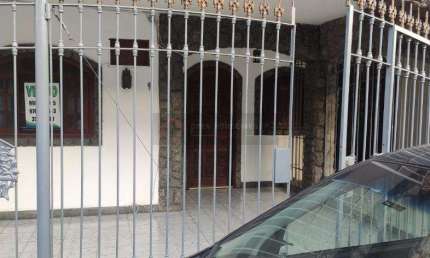 Casa com 2 quartos à venda na Rua Frei Orlando, Mutondo, São Gonçalo