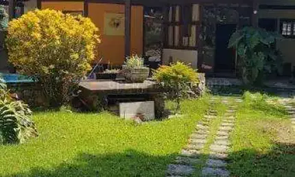 Casa com 3 quartos à venda na Rua José Ferreira Vaz, 30, Itaipu, Niterói