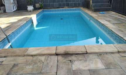 BAIXOU! Open House Vende - Casa com 5 quartos e Piscina no Largo do Barradas