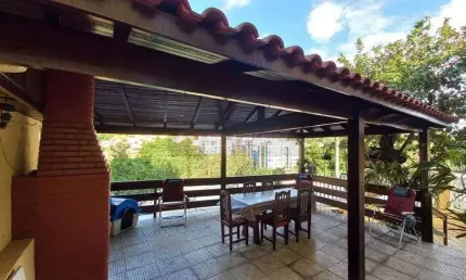 BAIXOU!Open House Vende - Maravilhosa Casa de 3 Quartos no Largo do Barradas