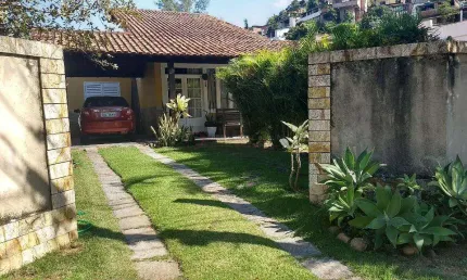 Open House vende linda casa de 3 quartos no Condomínio Ubá VIII  - Pendotiba