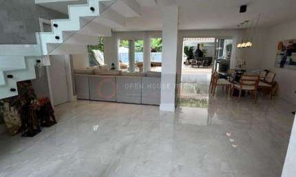 A Open vende casa moderna no Residencial Camboatá, 4 suítes terreno plano nada a fazer oportunidade