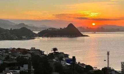 Terreno em condomínio fechado à venda na Rua Doutor Armando Lopes, 20, Charitas, Niterói