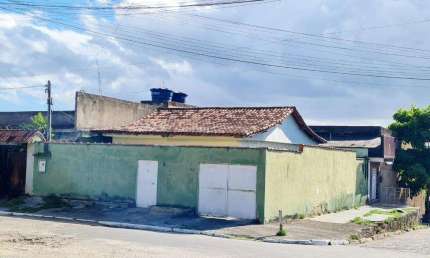 Open House vende casa e loja de esquina em Outeiro das Pedras Itaboraí!
