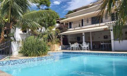 Open House Vende maravilhosa casa no Condominio Village Pendotiba