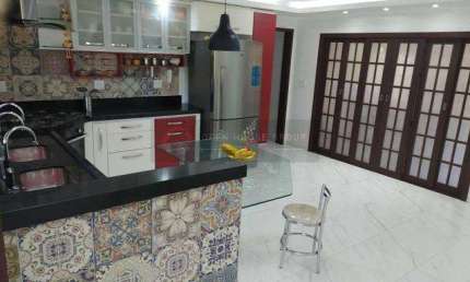 Open House vendeCasa com dois pavimentos em Rio do Ouro com 5 quartos sendo 3 suítes