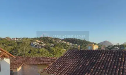 Open House vende casa duplex de 3 quartos, sendo 1 suíte e piscina no Condomínio Floresta Azul II!!