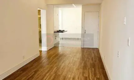 Open house vende apartamento de 2 quartos, com suíte, todo reformado, condomínio praia das flechas!