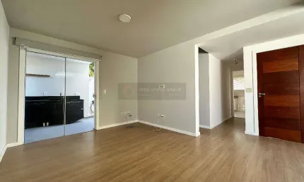 Open house imóveis vende - casa duplex em itaipu de 3 quartos!! só entrar e morar!! linda casa!!