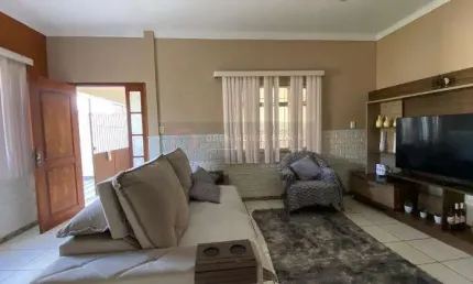 Casa com 3 quartos à venda na ÓSorio Duque Estrada, 00, Galo Branco, São Gonçalo