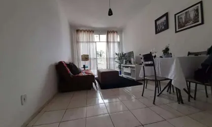 Open House vende apartamento de 1 quarto com dependência e vaga de garagem no Centro de Niterói!!!
