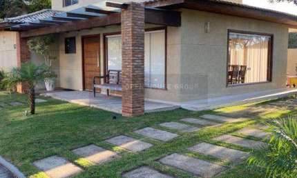 Open House vende em Buzios, excelente condomínio, com escritura  , 4 suítes amplo mobiliado financi