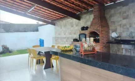 Open house imóveis vende casa com fino acabamento na av. central