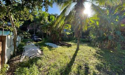 Open House vende Terreno plano de 500m²  com casa em Serra Grande