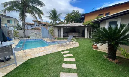 Open House vende UBA CAMBOINHAS   4 suítes modernizada, pronta para morar. Ampla  lazer Financia!!!