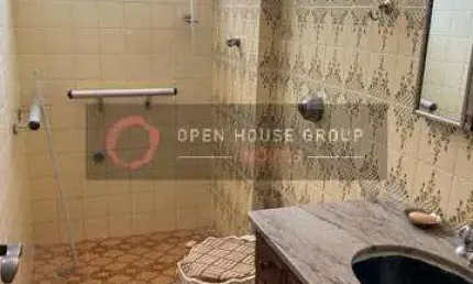 Open House vende, Apto Fonseca. 2 quartos, banheiros social, copa/cozinha.