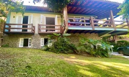 Open House Imóveis vende Casa com 5 quartos no Condomínio Vale de Itaipu