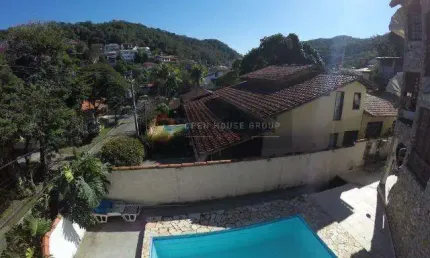 Open house vende - Linda casa Green PaCasa  7 Quartos sendo 3 suítes, piscina!