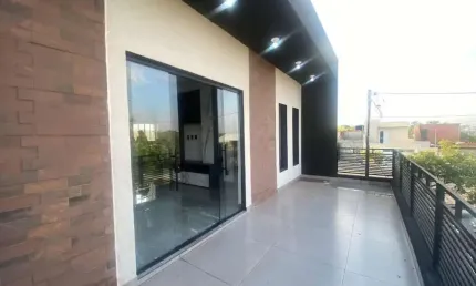 Casa para Venda em Bragança Paulista, Vila Romana, 3 dormitórios, 1 suíte, 2 banheiros, 2 vagas