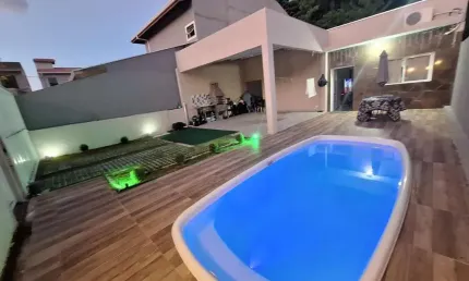 Casa para Venda em Bragança Paulista, Residencial Alvorada, 2 dormitórios, 1 suíte, 2 banheiros, 4 vagas